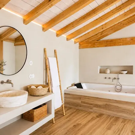&tales Collection - With Service And Breakfast * Óbidos